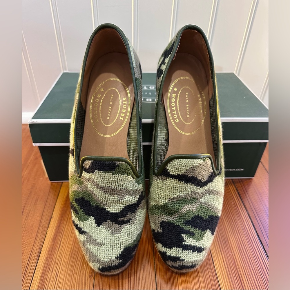 Stubbs and Wootton Camo Green Needlepoint Slipper, Women’s 7.5